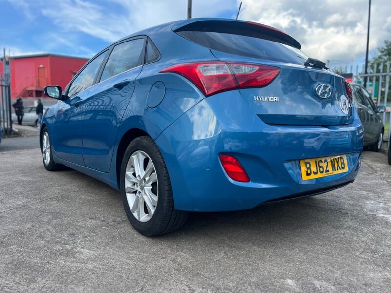 HYUNDAI I30 1.6 CRDi Blue Drive Style Nav 2012