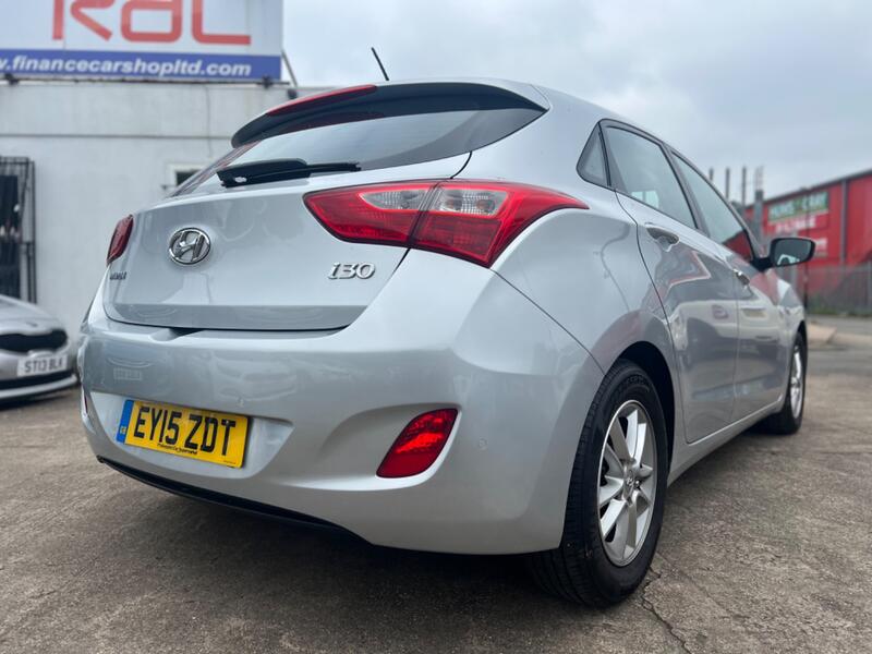 HYUNDAI I30 1.4 Active 2015