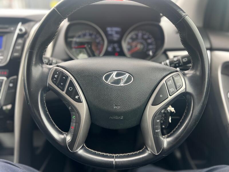 HYUNDAI I30 1.4 Active 2015