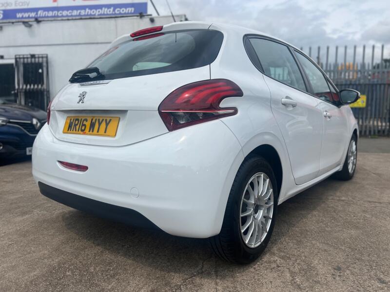 PEUGEOT 208 1.6 BlueHDi Access 2016