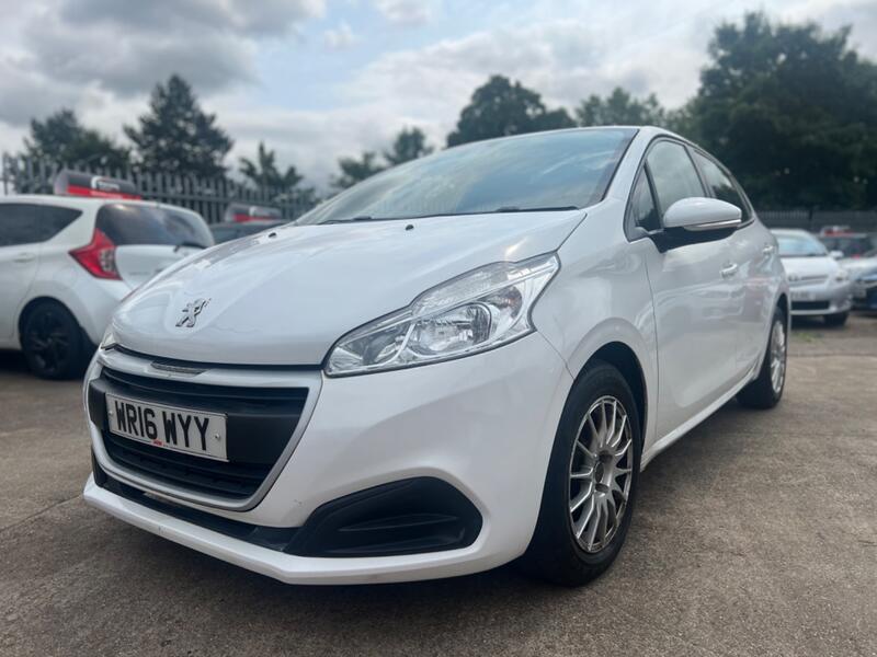 PEUGEOT 208 1.6 BlueHDi Access 2016