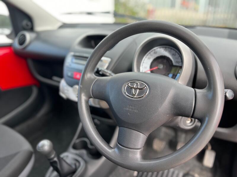 TOYOTA AYGO 1.0 VVT-i 2013