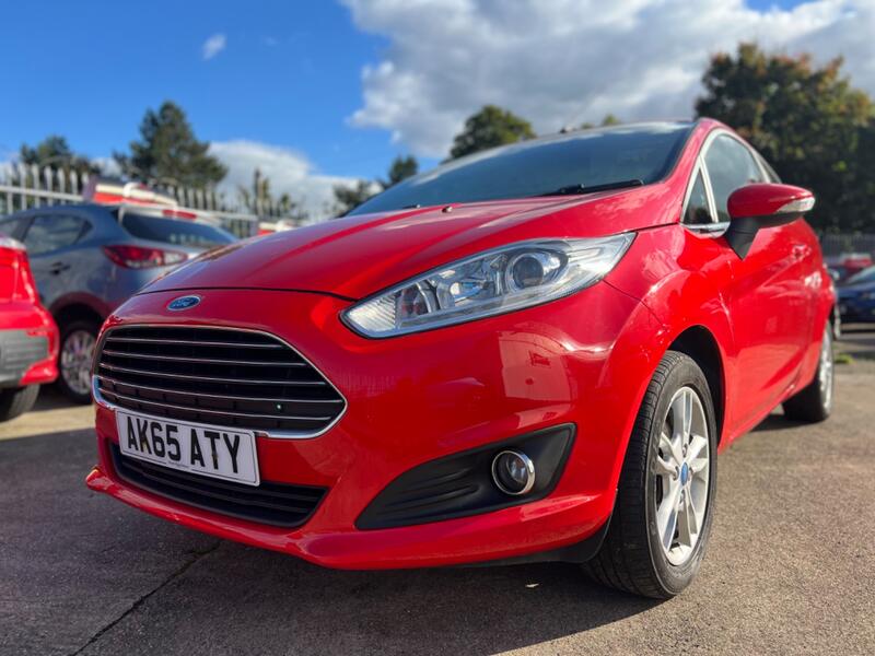 FORD FIESTA 1.3 Zetec 2015