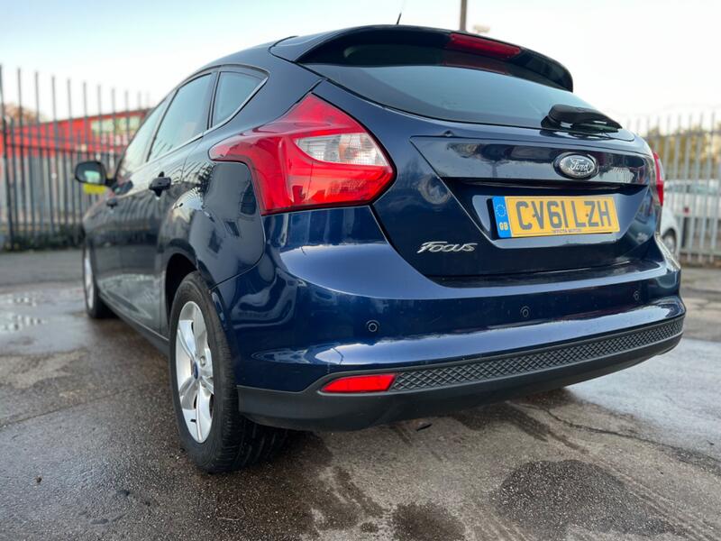 FORD FOCUS 1.6 Zetec 2011