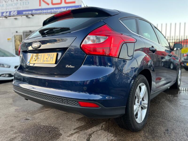 FORD FOCUS 1.6 Zetec 2011